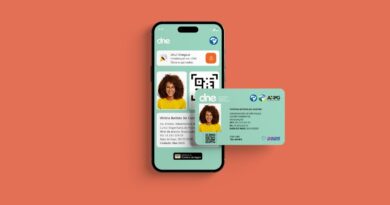 Carteira de estudante digital gratuita: app gov.br com QR Code válido para meia‑entrada.